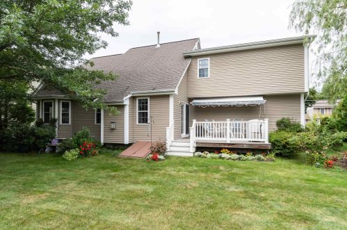 85 Hills Ferry Rd, Nashua, NH 03064-1638