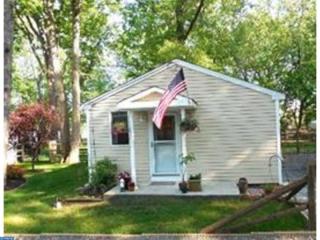 103 Crestmont Ter, Mount Laurel NJ  08054-9711 exterior