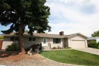 1918 17th Ave, Kennewick, WA 99337-3431
