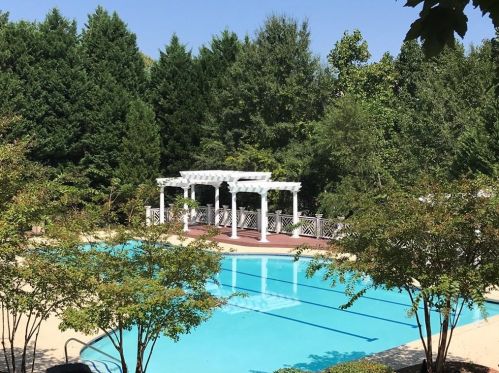 4905 Ivy Ridge Dr, Atlanta GA  30339-1368 exterior