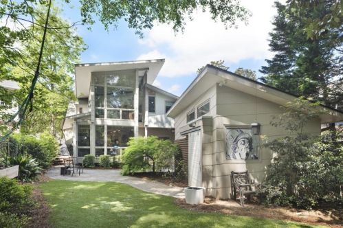 2875 Hills Dr, Atlanta GA  30305-3269 exterior