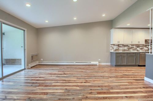 745 Clinton St, Denver, CO 80247-1584