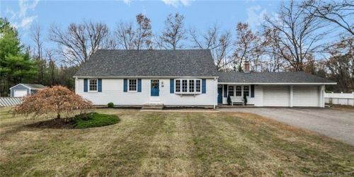 18 Norwood Dr, Southington, CT 06489-1009