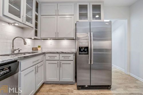 225 Marion Pl, Atlanta GA  30307-2729 exterior
