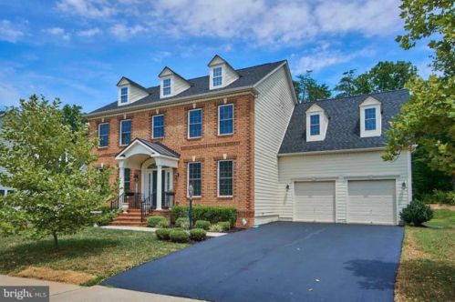 40585 Banshee Dr, Leesburg, VA 20175-7514