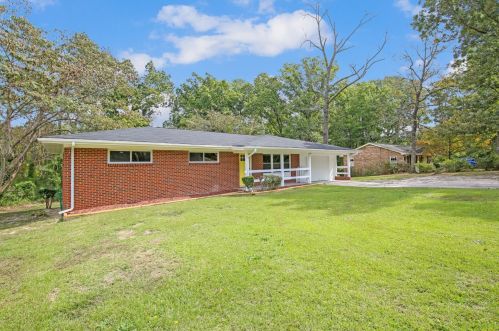 2931 Cameron Dr, Sanford, NC 27332-6010