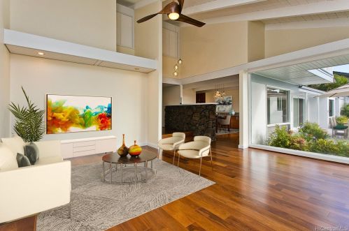 157 Poipu Dr, Honolulu, HI 96825-2130
