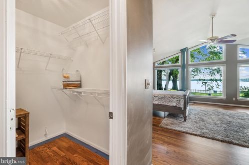 1258 River Rd, Shady Side MD 20764-9694 exterior