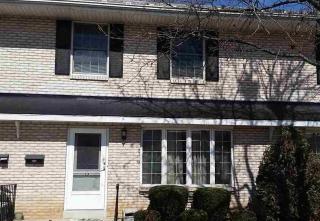 15 Bentley Pl, Carlisle PA  17013-4426 exterior