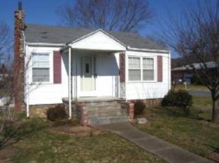 415 9th St, Erwin, TN 37650-1515