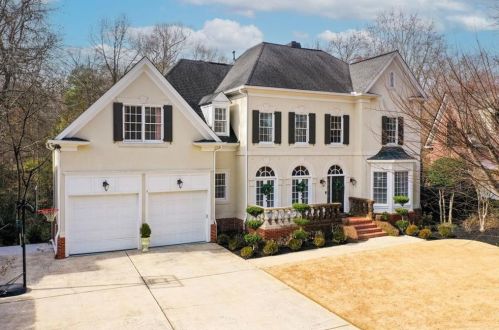 4450 Crestwicke Pointe, Atlanta GA  30319-1081 exterior