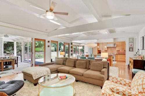 2109 Heritage Dr, Atlanta GA  30345-3532 exterior