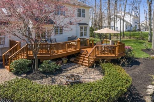 5 Oxford Rd, Mount Olive, NJ 07828-2213