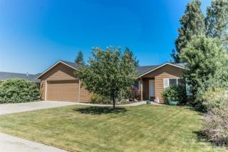 727 Nickernut Ave, Eagle Crest, OR 97756-7607