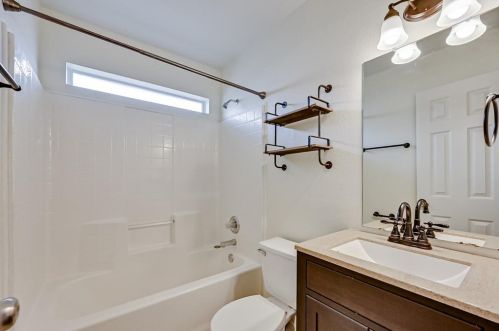 1717 Ryanfeld Dr, Midlothian TX  76063-5962 exterior