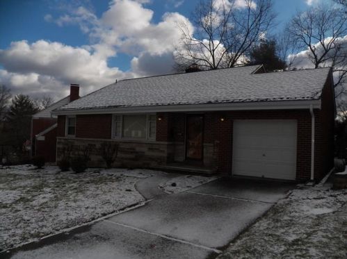1036 Edgewood Rd, New Kensington, PA 15068-5312