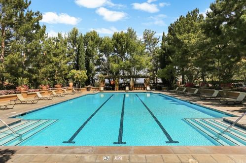 127 Danbrook, Irvine CA  92603-1024 exterior