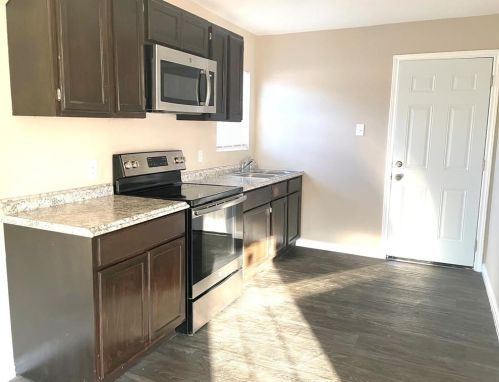 3201 Mitchell Blvd, Fort Worth TX  76105-4644 exterior