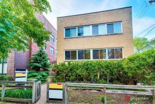 2614 Greenleaf Ave, Chicago IL 60645-3208 exterior