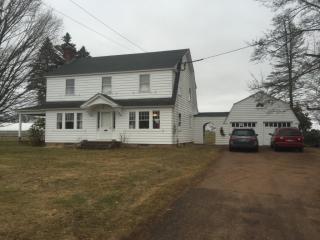 750 Gilead St, Hebron CT  06248-1317 exterior