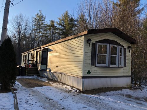 66 Guinea Rd, Berwick, ME 03901-2803