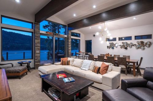 14246 Shr Dr, Truckee CA  96161-3430 exterior