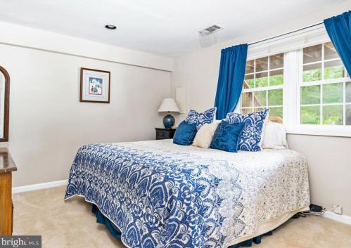 7620 Bertito Ln, Springfield VA  22153-1601 exterior