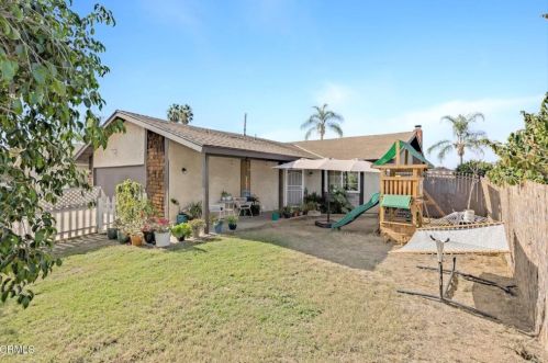 7717 Paul Dr, Whittier, CA 90606-2541