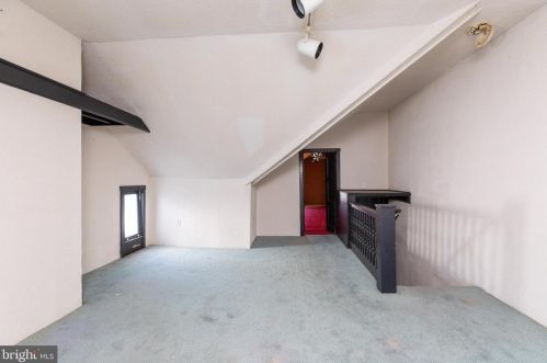 18 Middle St, Hanover PA 17331-3746 exterior