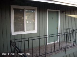 310 Pioneer Pkwy, Springfield OR  97477-5320 exterior