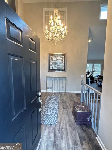 1131 Dunbarton Trce, Atlanta GA  30319-2689 exterior