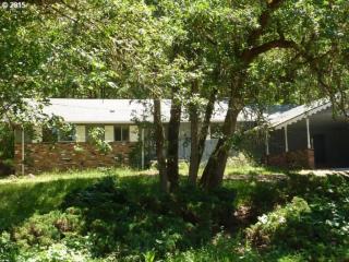 1657 Fisher Rd, Roseburg, OR 97471-8212