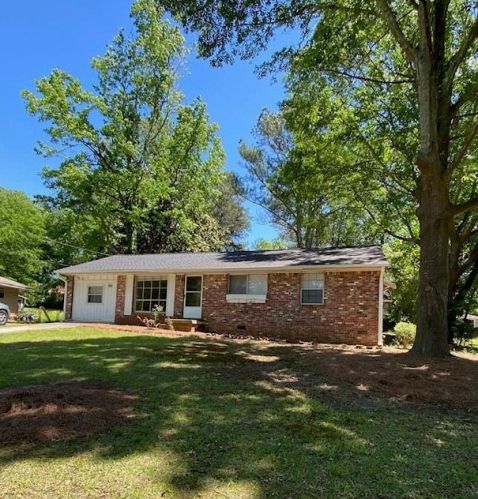 6196 Bermuda St, Forest Park, GA 30297-4202