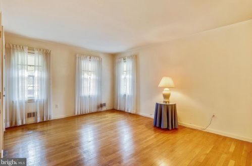 14120 Rippling Brk Dr, Silver Spring MD 20906-2302 exterior