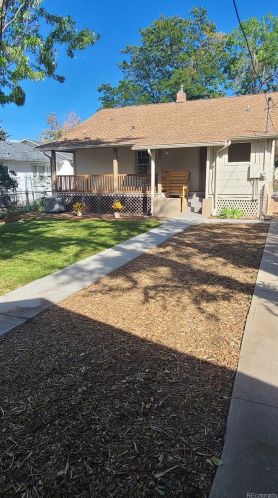 3221 Grant St, Englewood CO 80113-6829 exterior