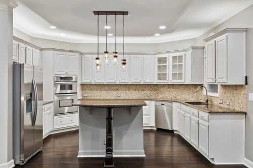 724 Vinings Estates Dr, Mableton GA  30126-5927 exterior