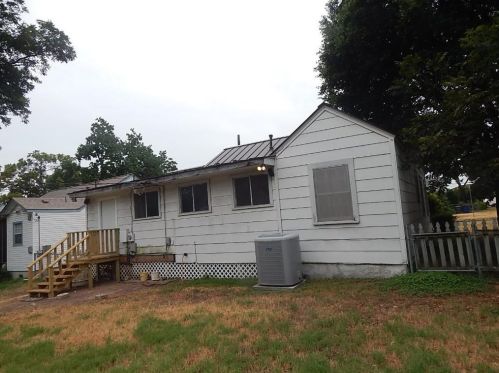 1010 43rd St, Austin TX  78756-3402 exterior