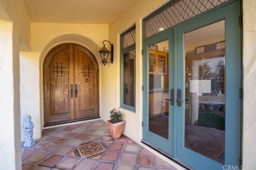 1090 Bassi Dr, San Luis Obispo, CA 93405-8050