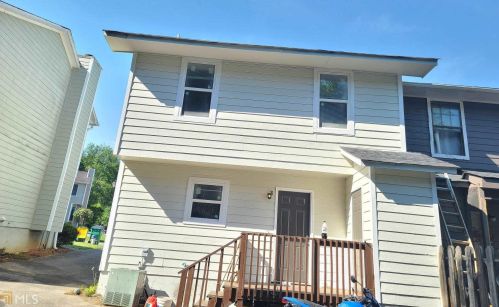 120 Woodberry Ct, Holly Springs, GA 30188-4940