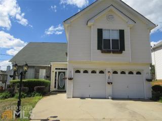 4037 Robin Cir, Atlanta GA  30349-1645 exterior