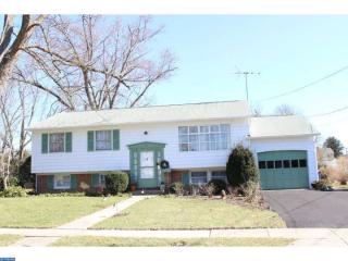 241 Howard Ave, Pilesgrove, NJ 08098-1250