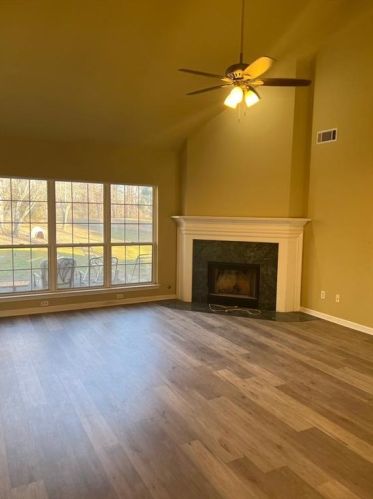 4095 River Elan Dr, Gainesville, GA 30507-8124