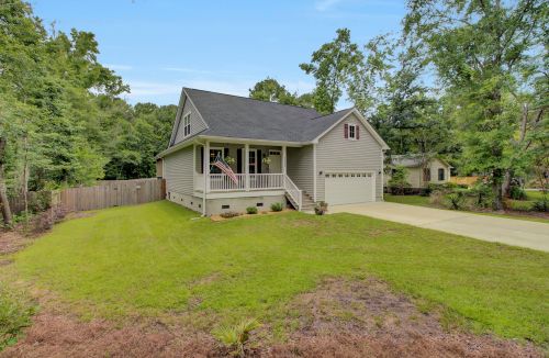 3584 Berryhill Rd, Johns Island, SC 29455-8163