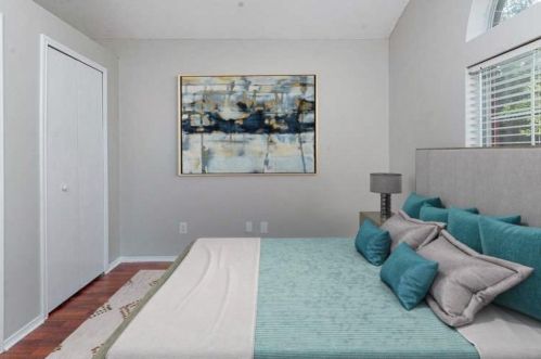 9216 Nightingale Dr, Fort Worth, TX 76123-2714