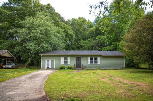 229 Linda Ln, Mableton, GA 30126-4329