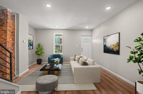 5535 Locust St, Philadelphia, PA 19139-3940