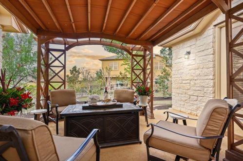 315 Duffy Ln, Austin, TX 78738-1127