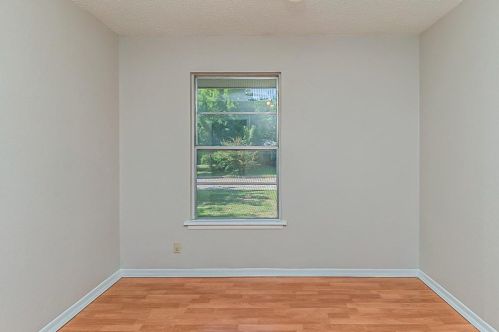 5441 Mcconnell Dr, Fort Worth TX  76134-1005 exterior