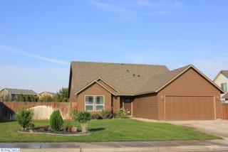 5208 Cleveland Ln, Pasco, WA 99301-8424