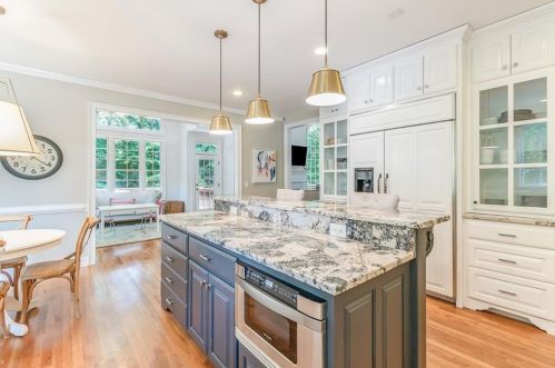 854 Carlton Rdg, Atlanta GA  30342-4340 exterior